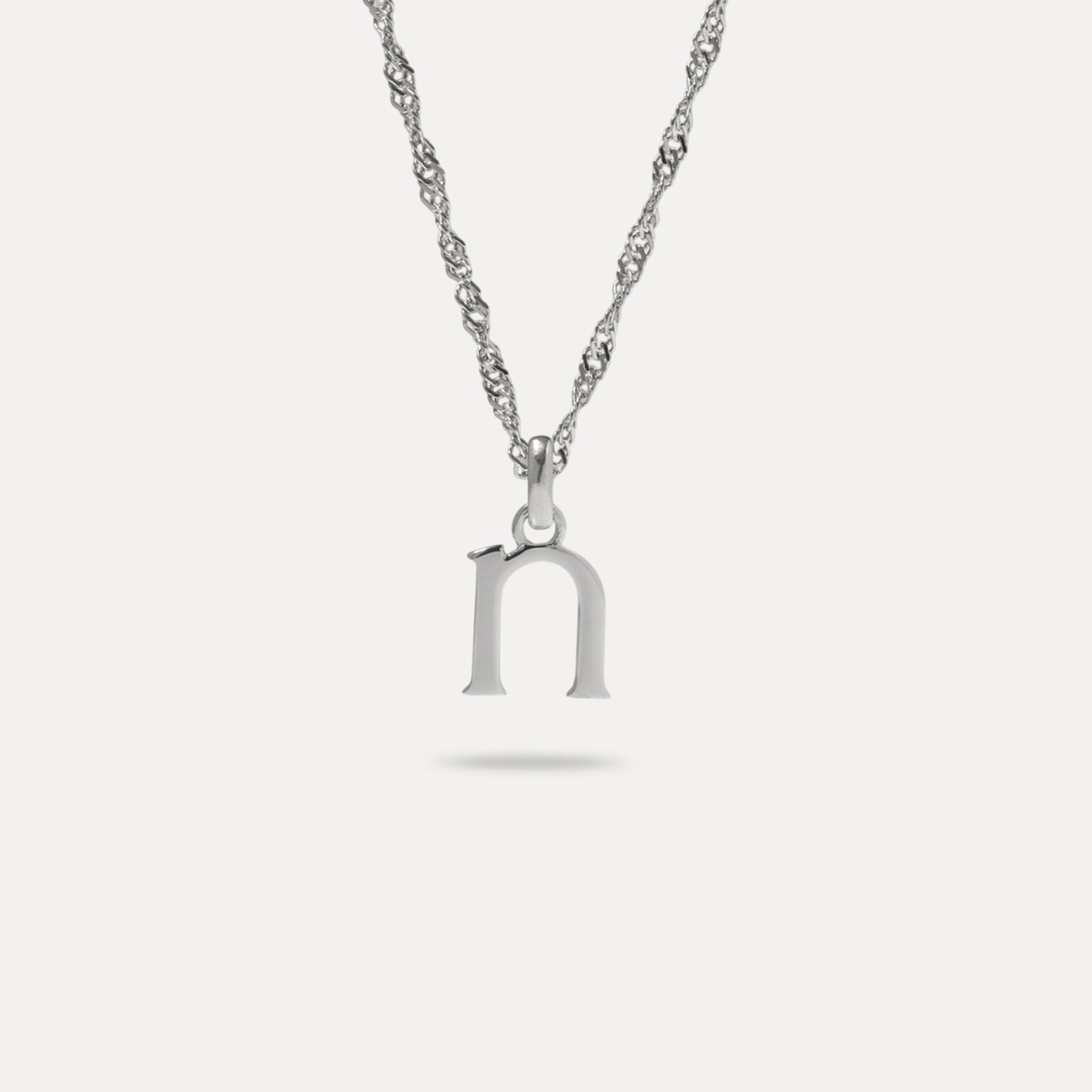 Initial mit Singapore Kette