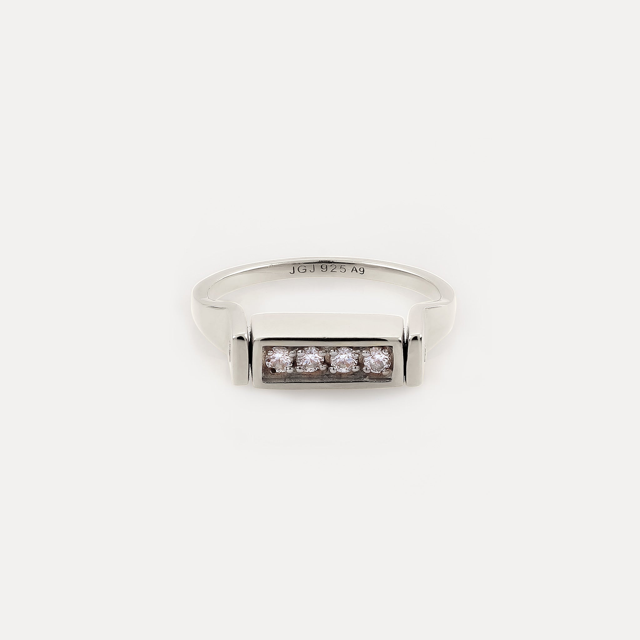 Saphir Engravable Brick Flip Ring