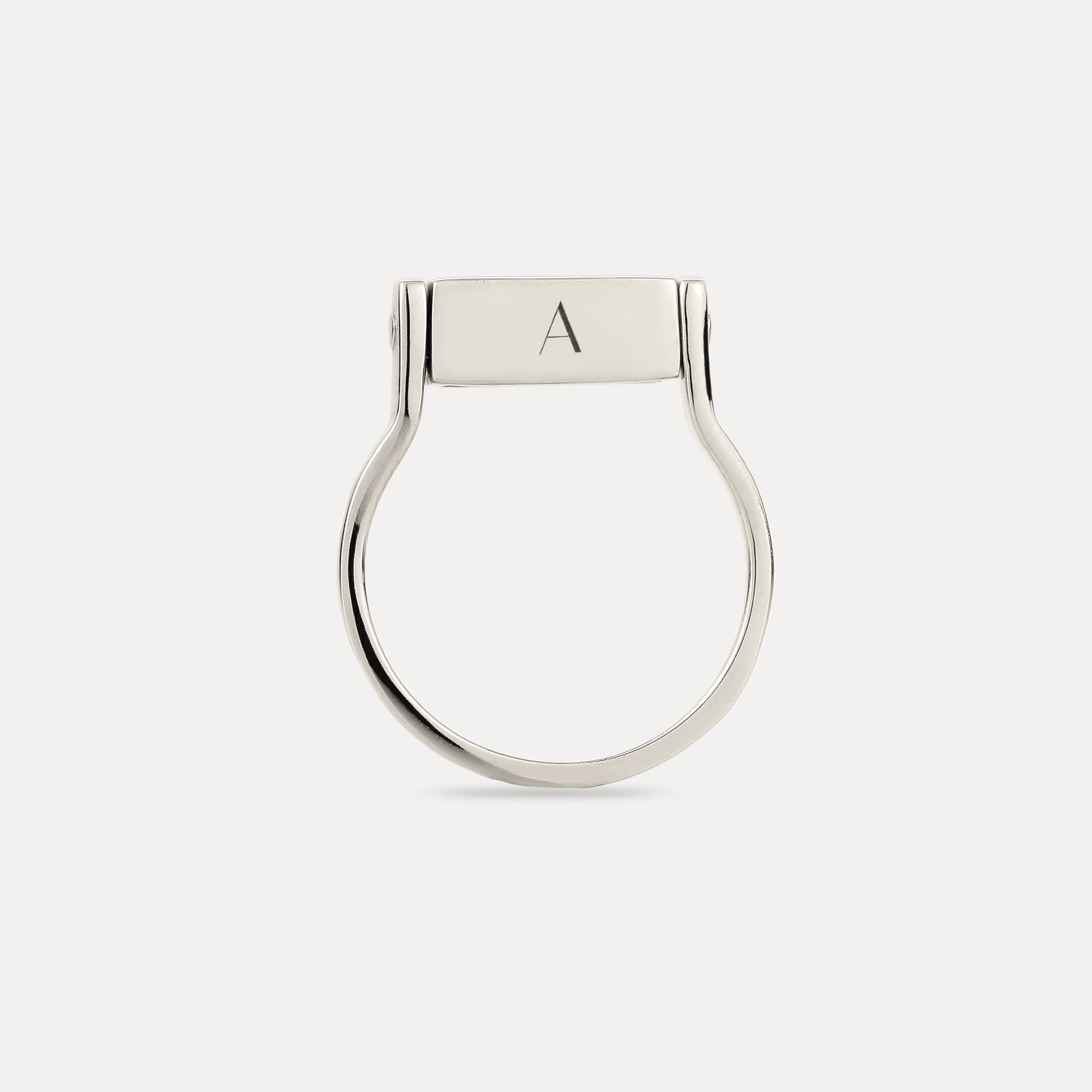Saphir Engravable Brick Flip Ring