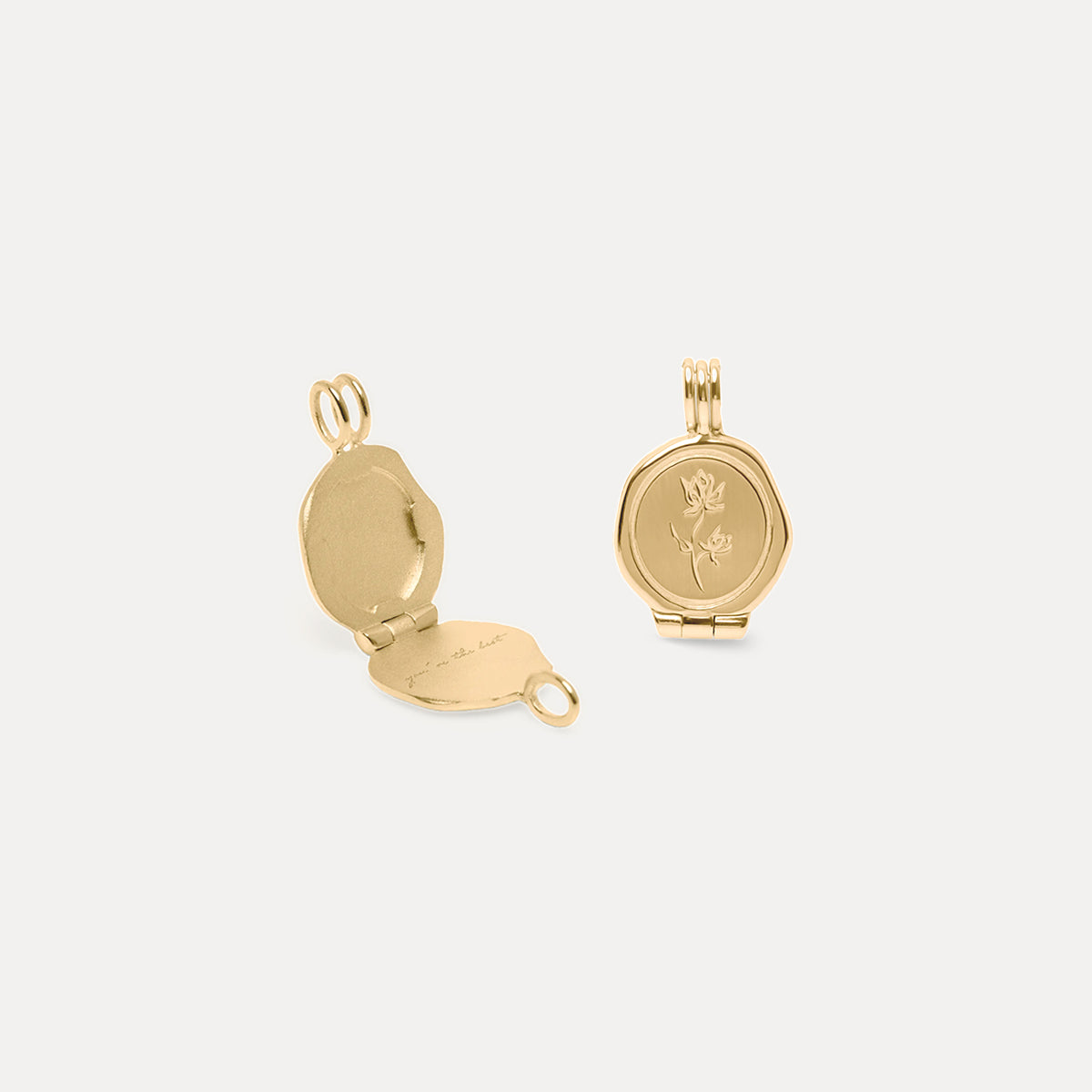 Floral Seal Medaillon Anhänger 14k Massivgold