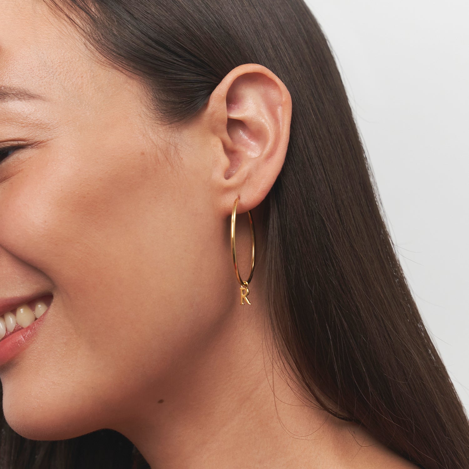 Mini Initial Creolen Ohrringe Groß - Single | 585 Gold