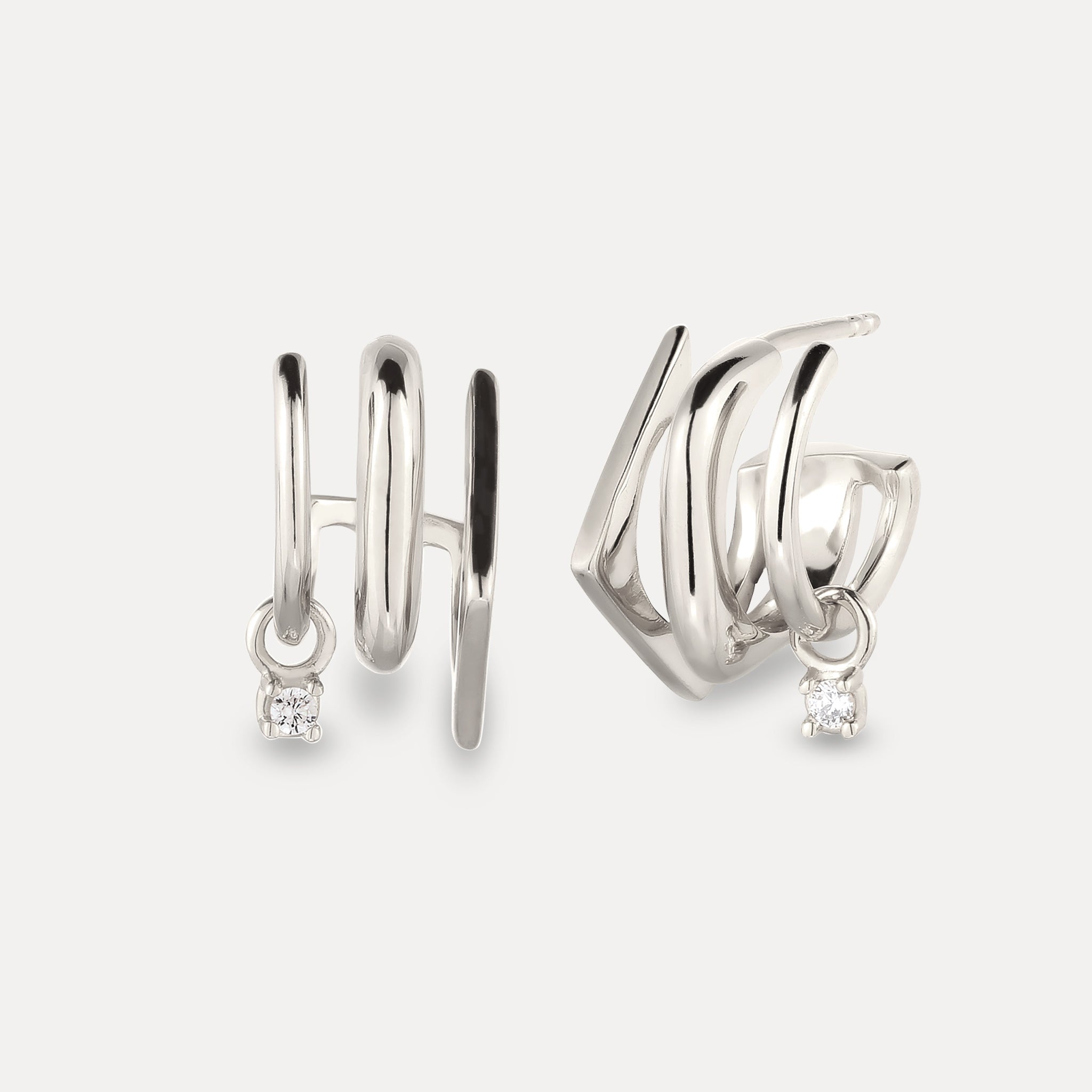 Saphir Triple Shape Huggie Ohrringe