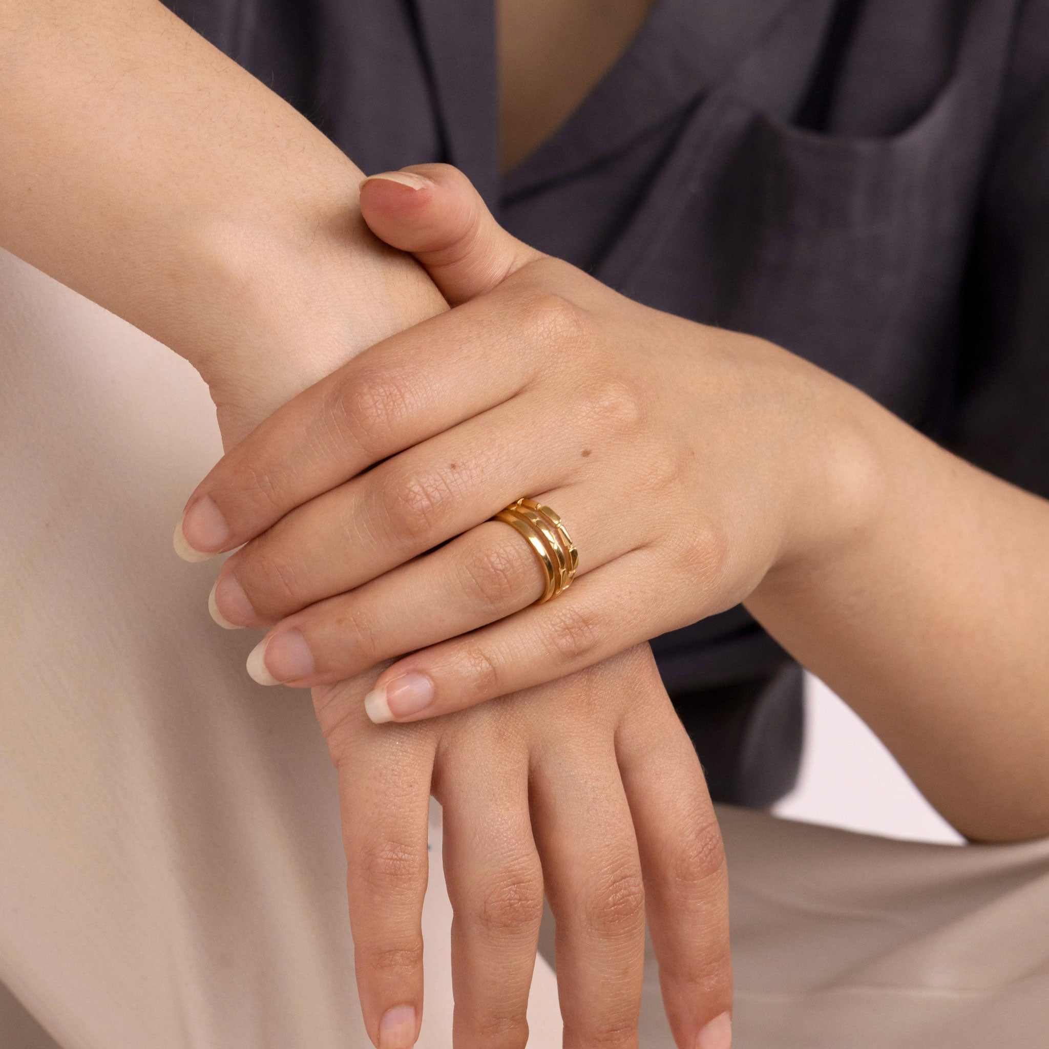 Triple Offset Brick Ring