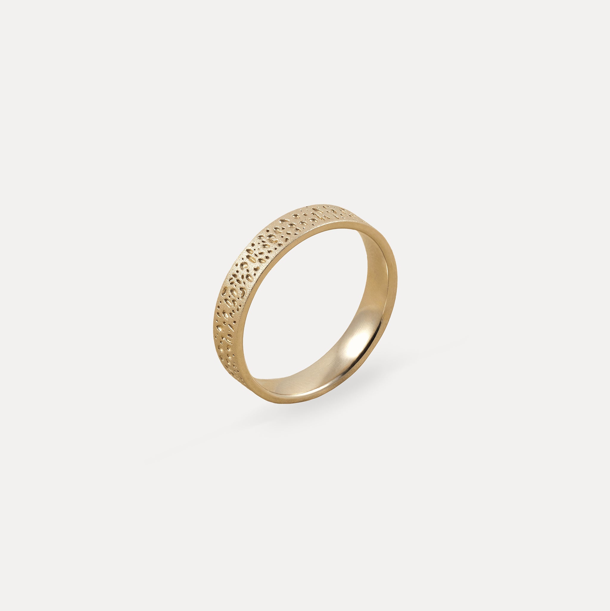 The Dotted Fair Band | 585 Gold