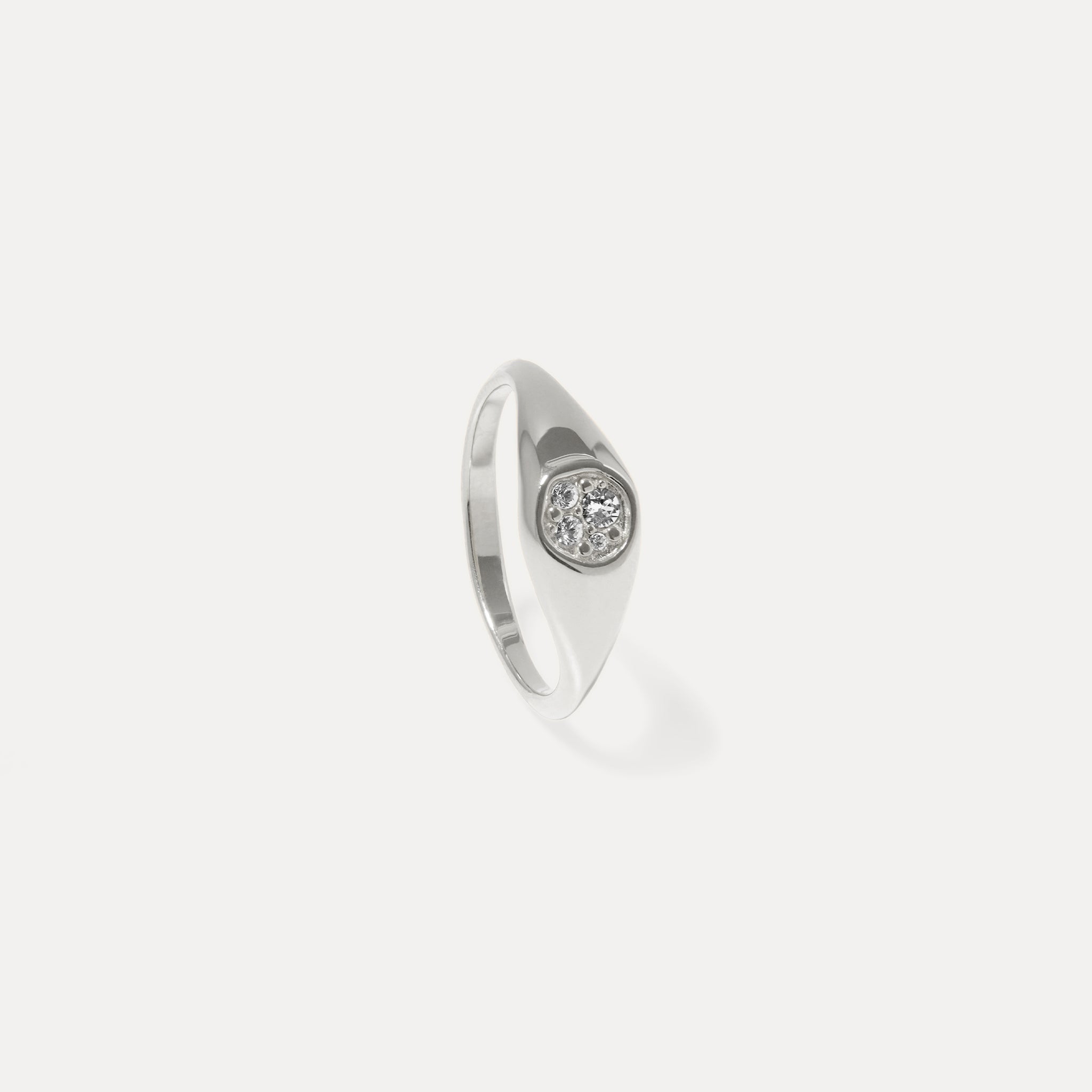 Weiße Kristalle Belong Pavé Ring