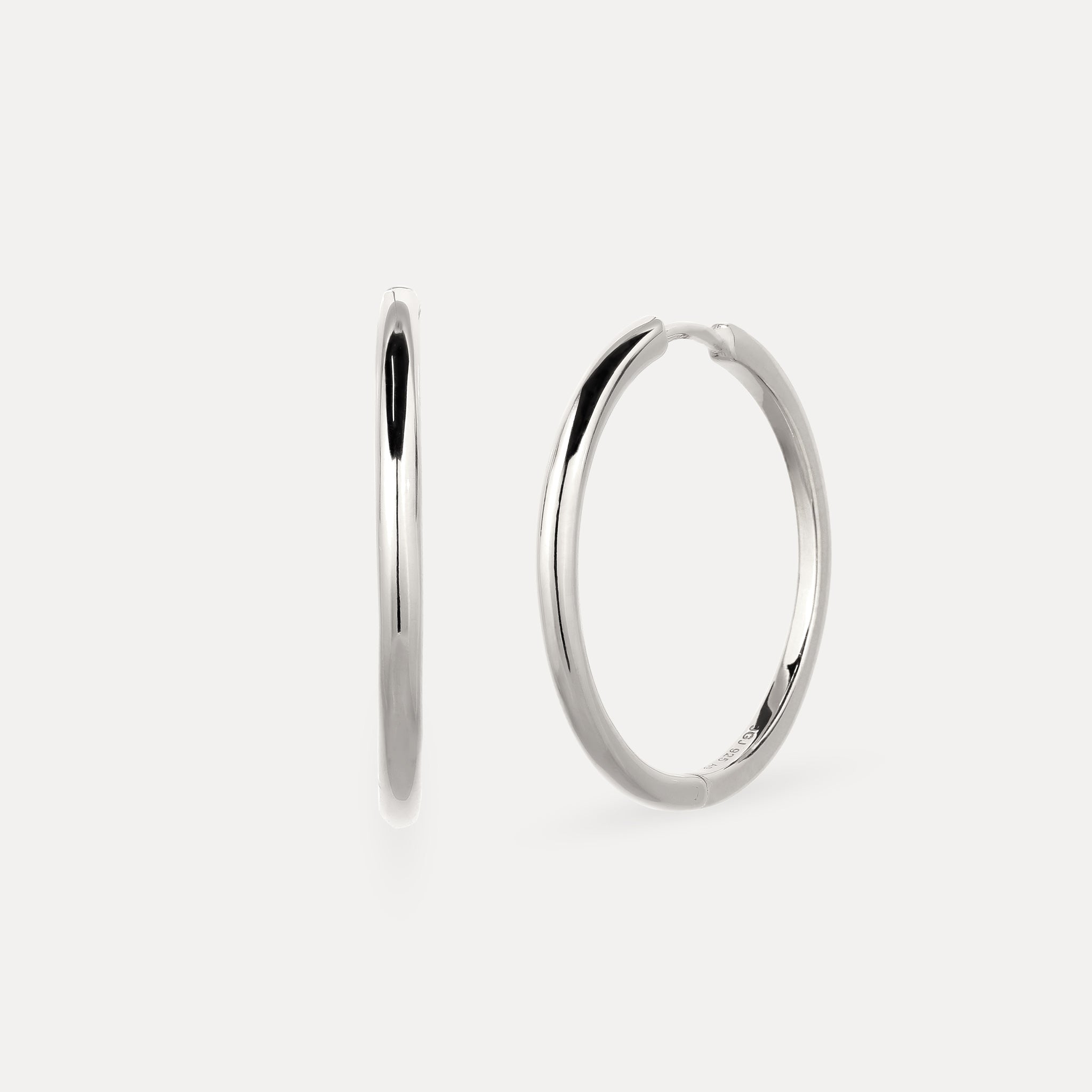 Double-Sided Creolen Ohrringe