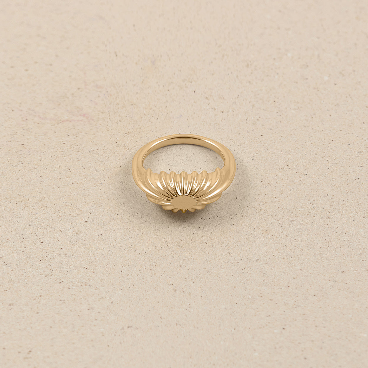 Solar Bombé Ring 14k Massivgold