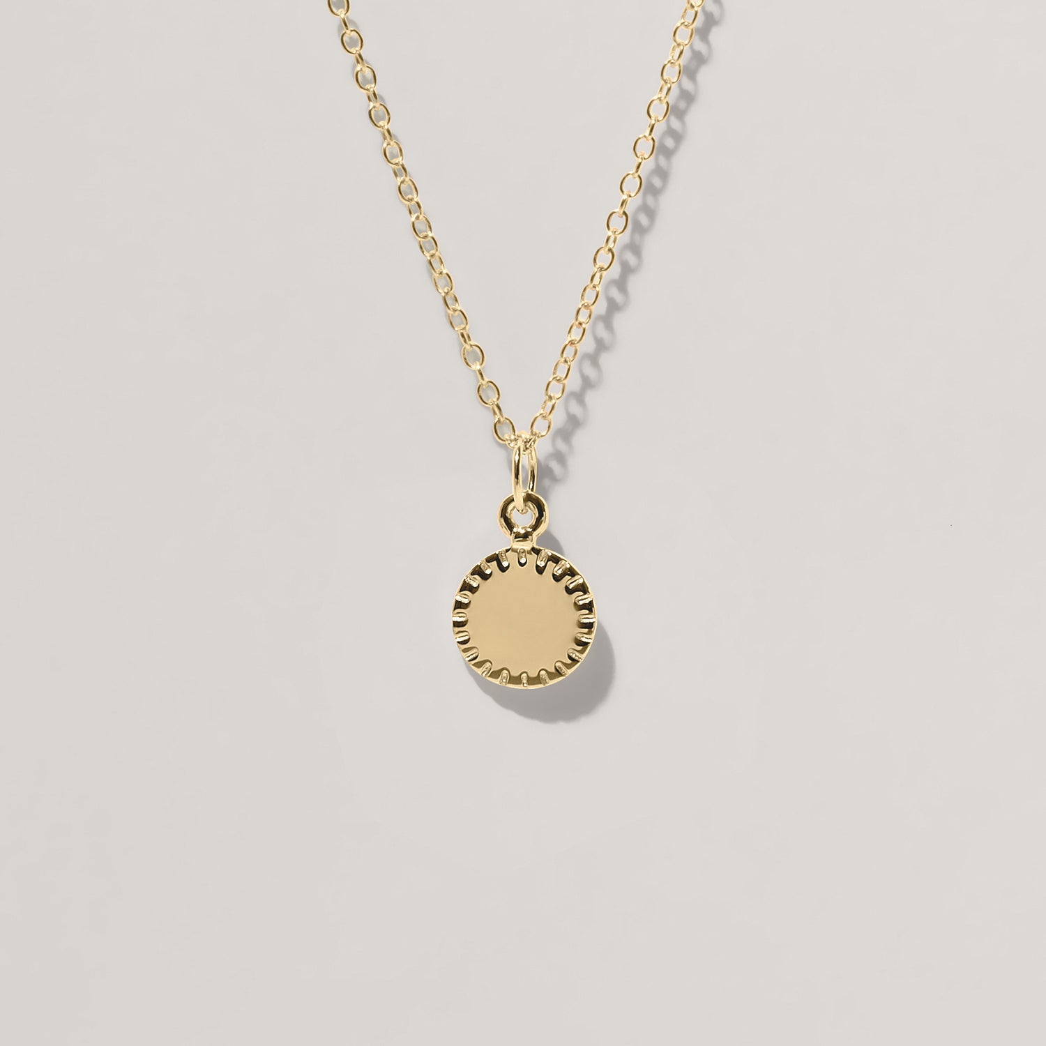 Engravable Biscuit Tag Kette Round | 585 Gold