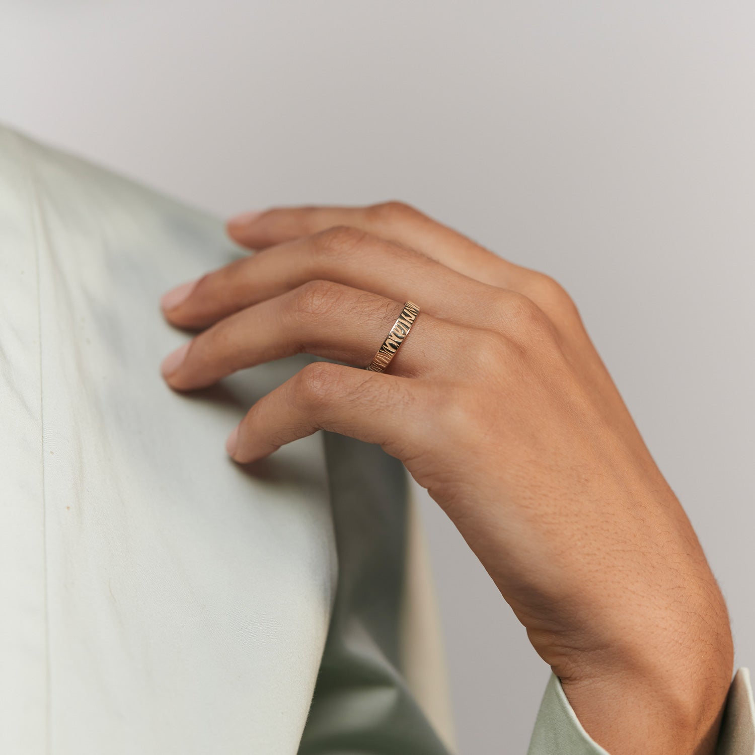 The Tiger Fair Band | 585 Gold