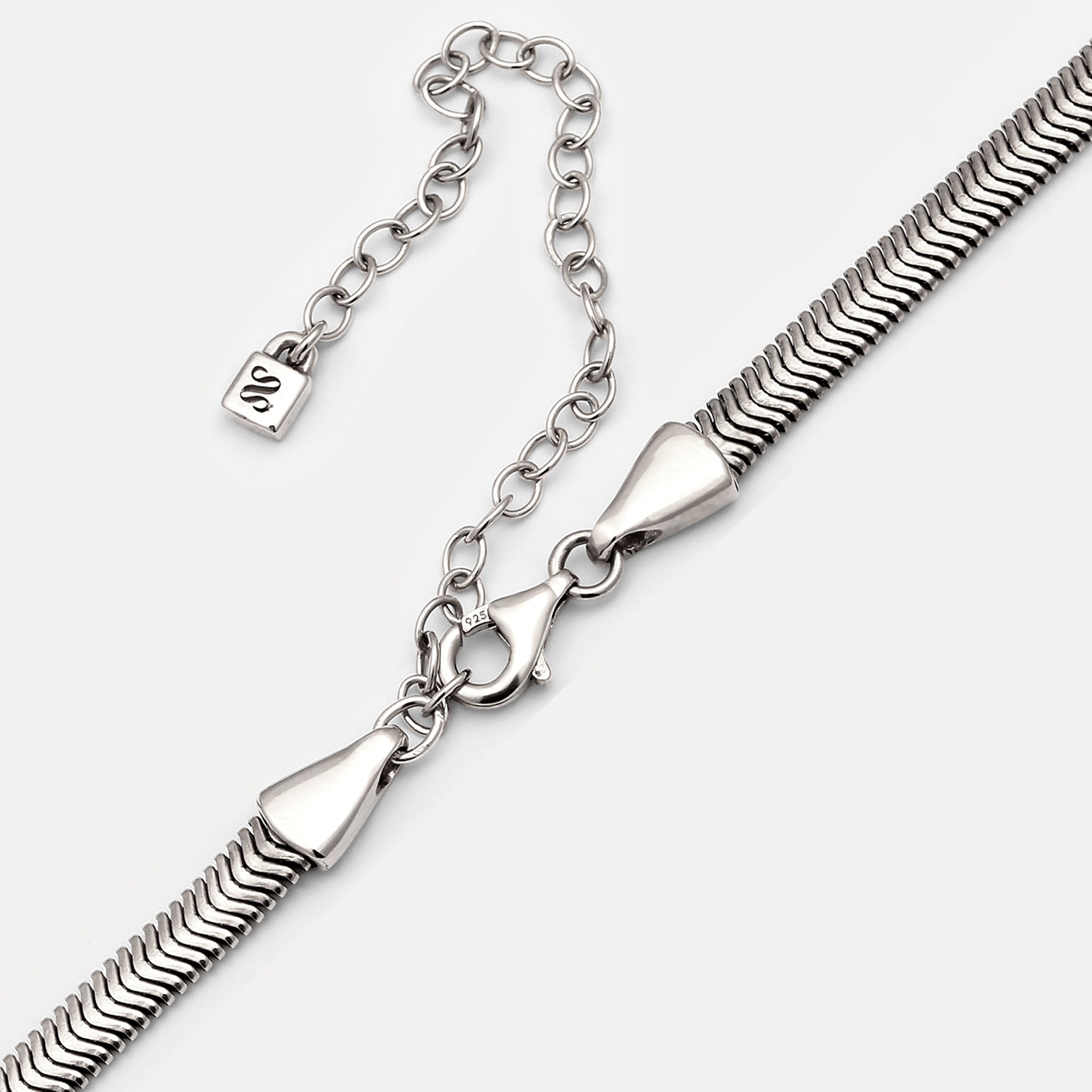 Herringbone Chain Choker