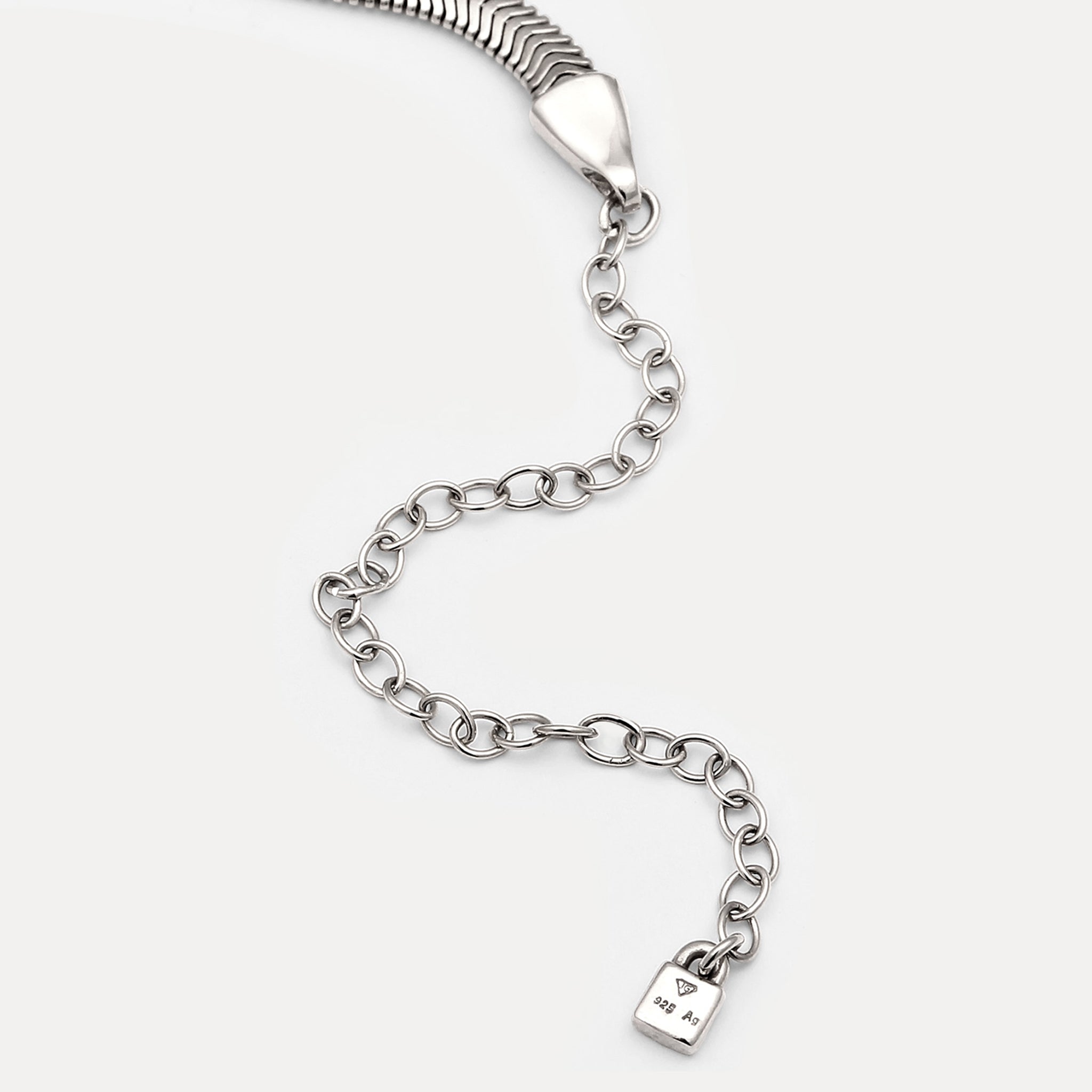 Herringbone Chain Choker