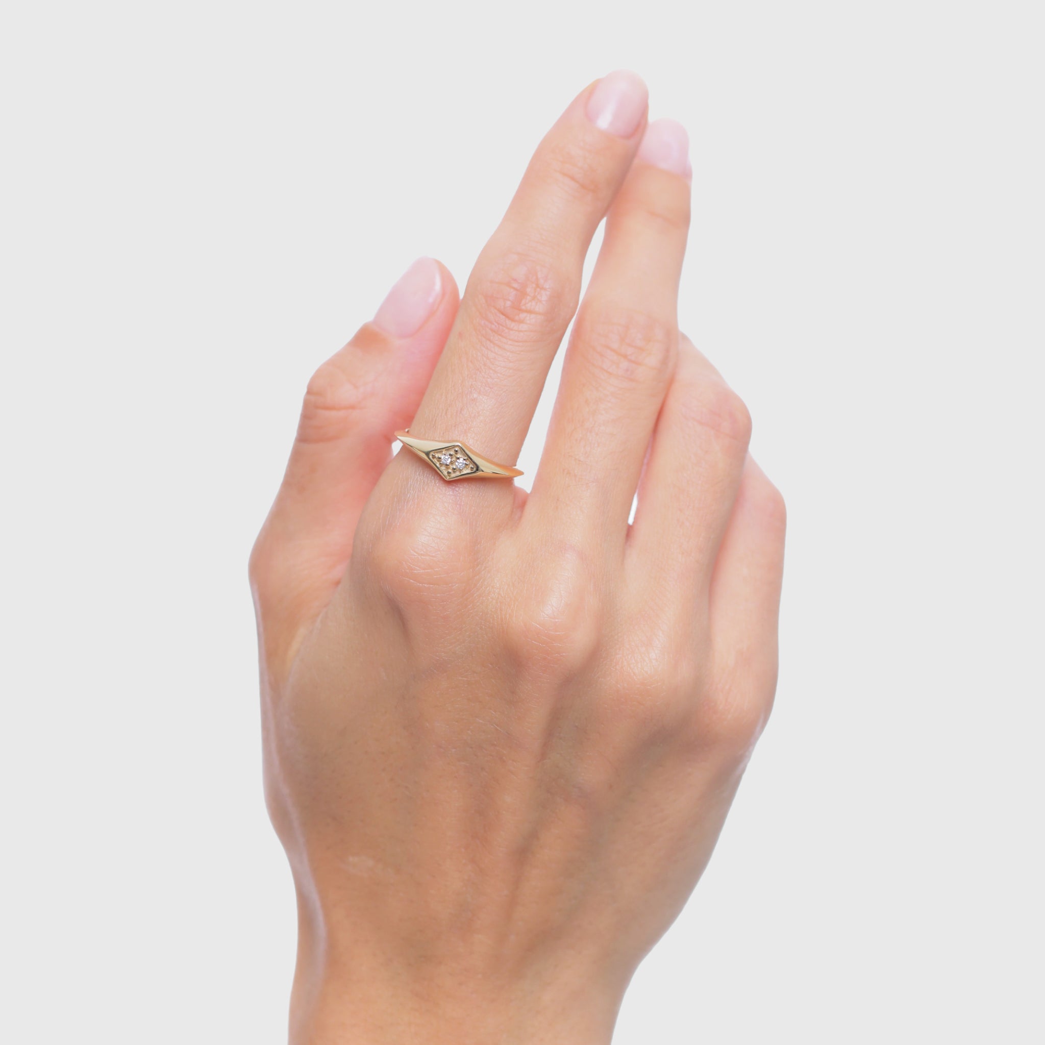 Weißer Saphir Supernova Pavé Ring