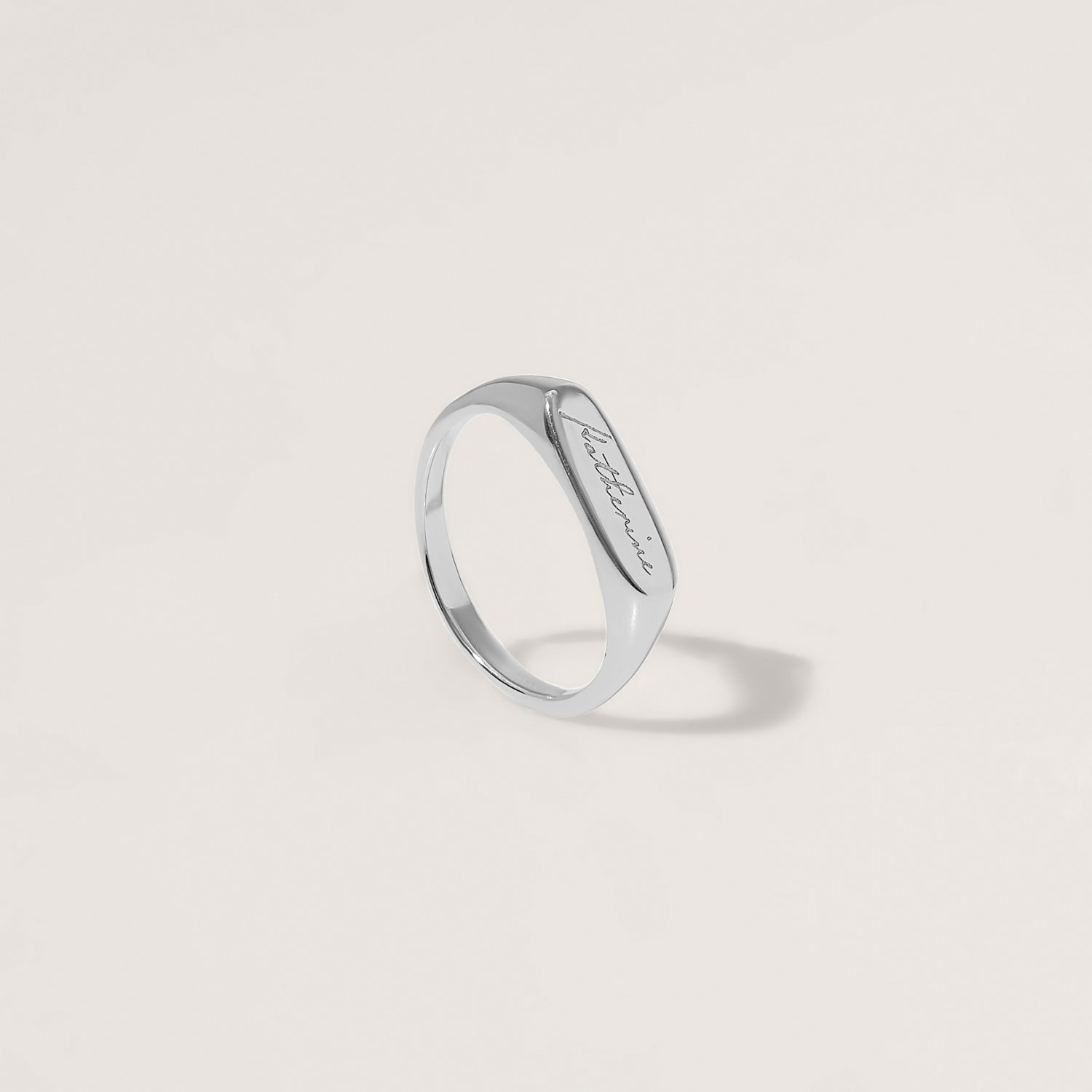 Engravable Flat-Top Ring