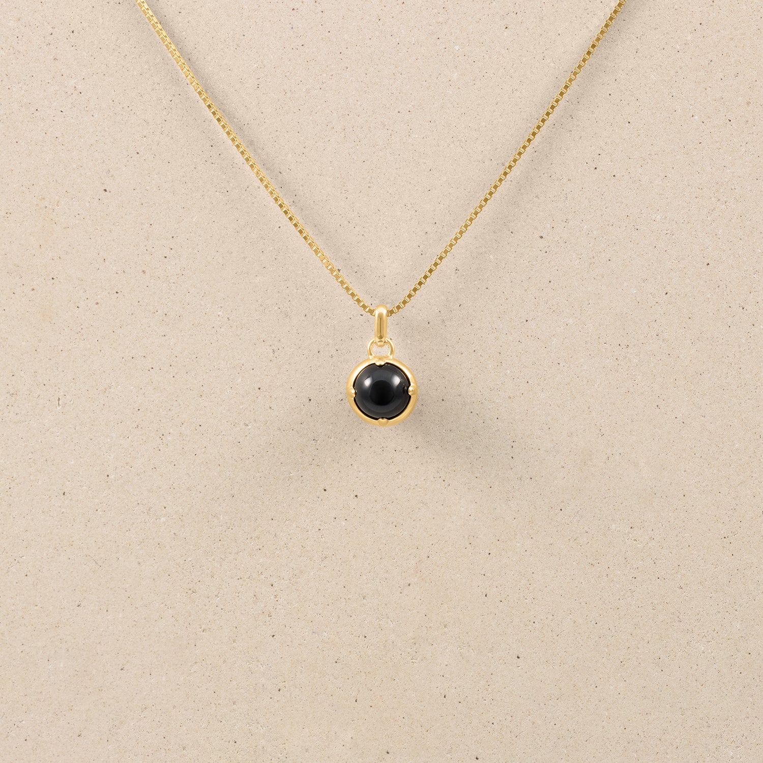 Instants of Strength Kette Onyx