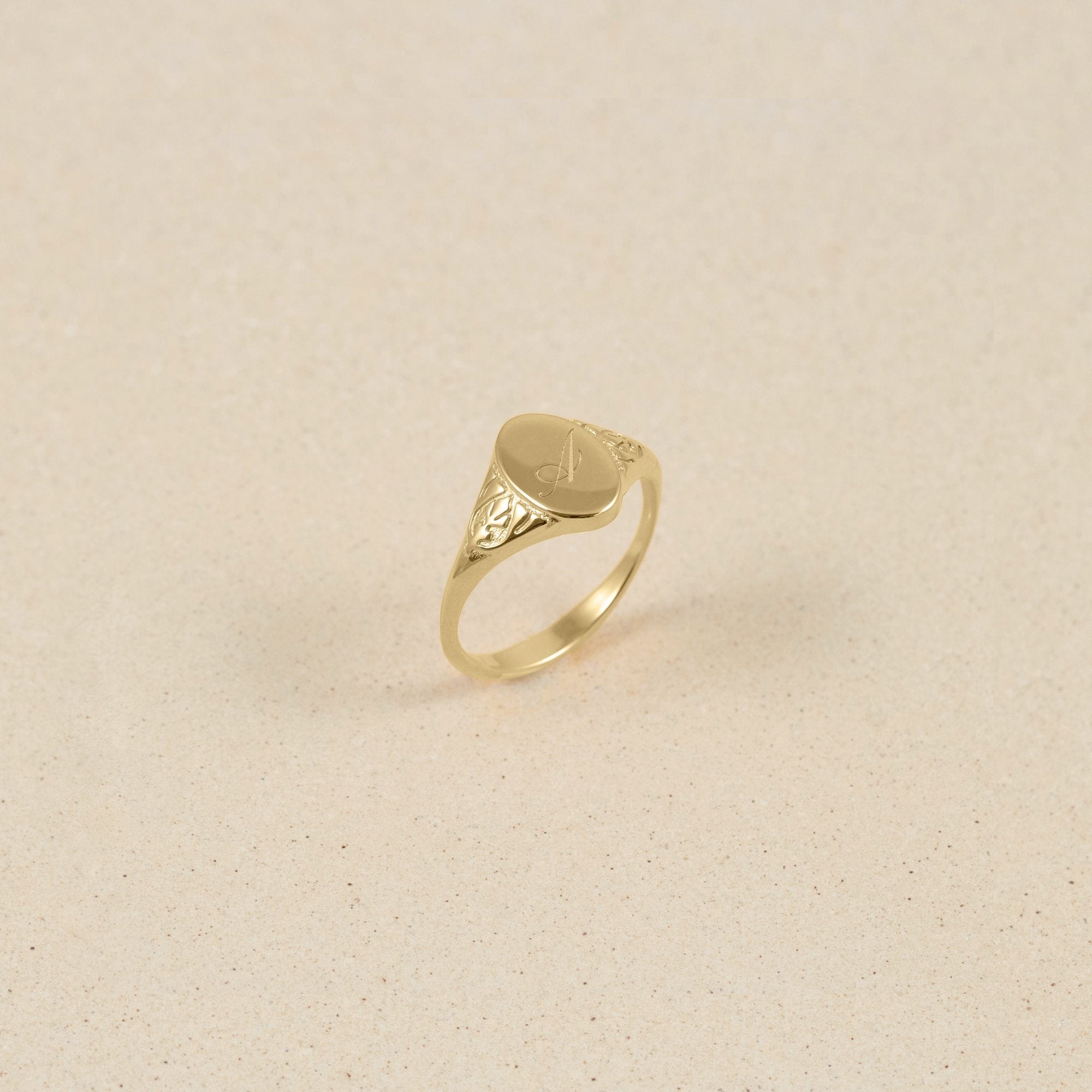 Victorian Initial Ring 14k Massivgold Jewelry stilnest 